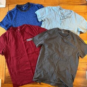 GAP Men's T-Shirt Bundle - Blue, Light Blue, Red, Gray
